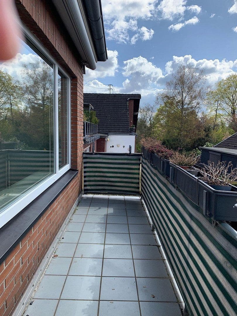 Pronájem bytu 3+1 77 m², Feldstr. 1 a, Meerbusch, Severní Porýní-Vestfálsko Pronájem bytu 3+1 77 m², Feldstr. 1 a, Meerbusch, Severní Porýní-Vestfálsko