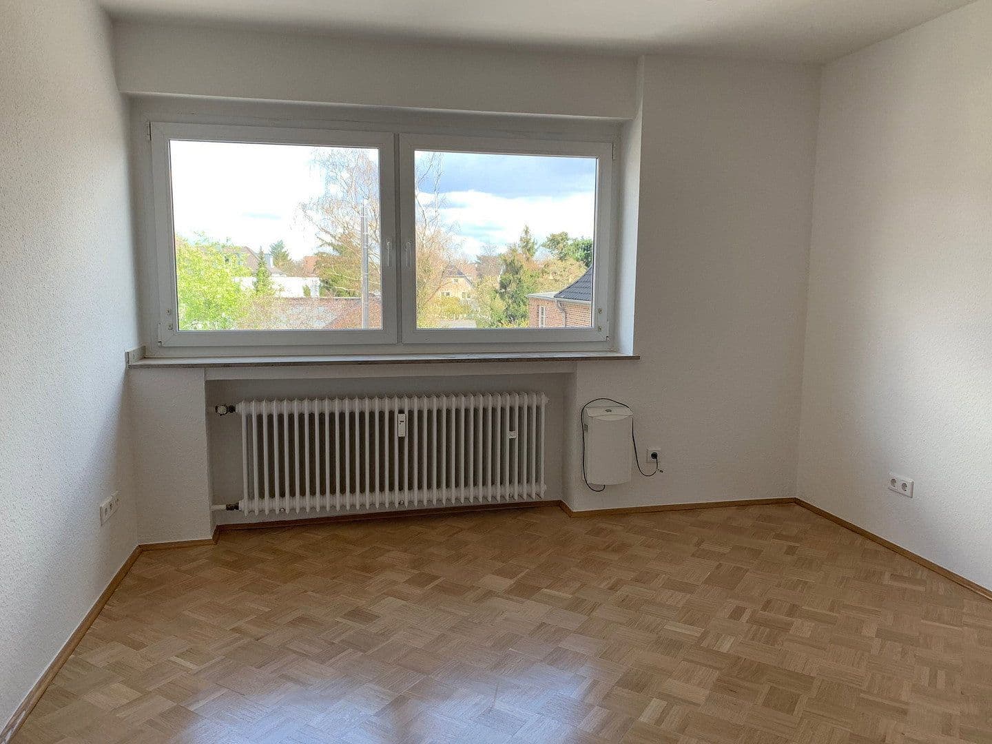 Pronájem bytu 3+1 77 m², Feldstr. 1 a, Meerbusch, Severní Porýní-Vestfálsko Pronájem bytu 3+1 77 m², Feldstr. 1 a, Meerbusch, Severní Porýní-Vestfálsko