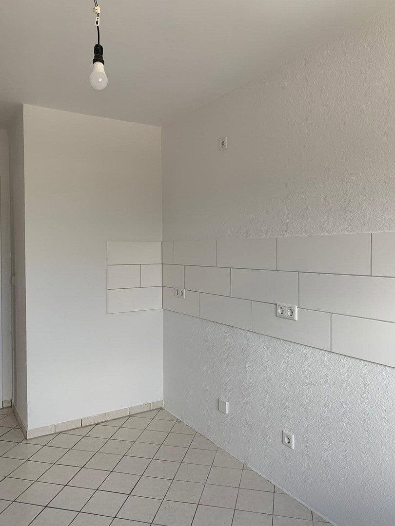Pronájem bytu 3+1 77 m², Feldstr. 1 a, Meerbusch, Severní Porýní-Vestfálsko Pronájem bytu 3+1 77 m², Feldstr. 1 a, Meerbusch, Severní Porýní-Vestfálsko