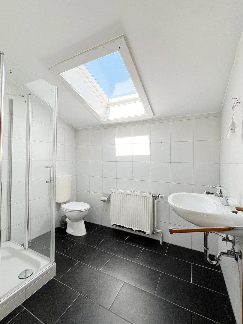 Prodej domu 210 m², pozemek 600 m², Babenhausen, Hessen Prodej domu 210 m², pozemek 600 m², Babenhausen, Hessen