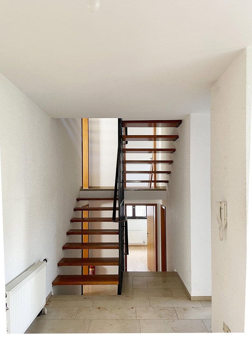 Prodej domu 210 m², pozemek 600 m², Babenhausen, Hessen Prodej domu 210 m², pozemek 600 m², Babenhausen, Hessen