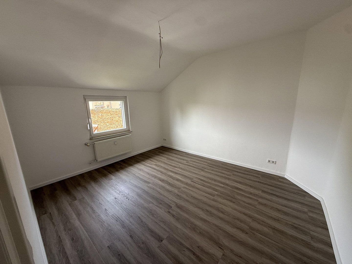 Pronájem bytu 3+1 75 m², Mittelstraße 33, Bad Nauheim, Hessen Pronájem bytu 3+1 75 m², Mittelstraße 33, Bad Nauheim, Hessen