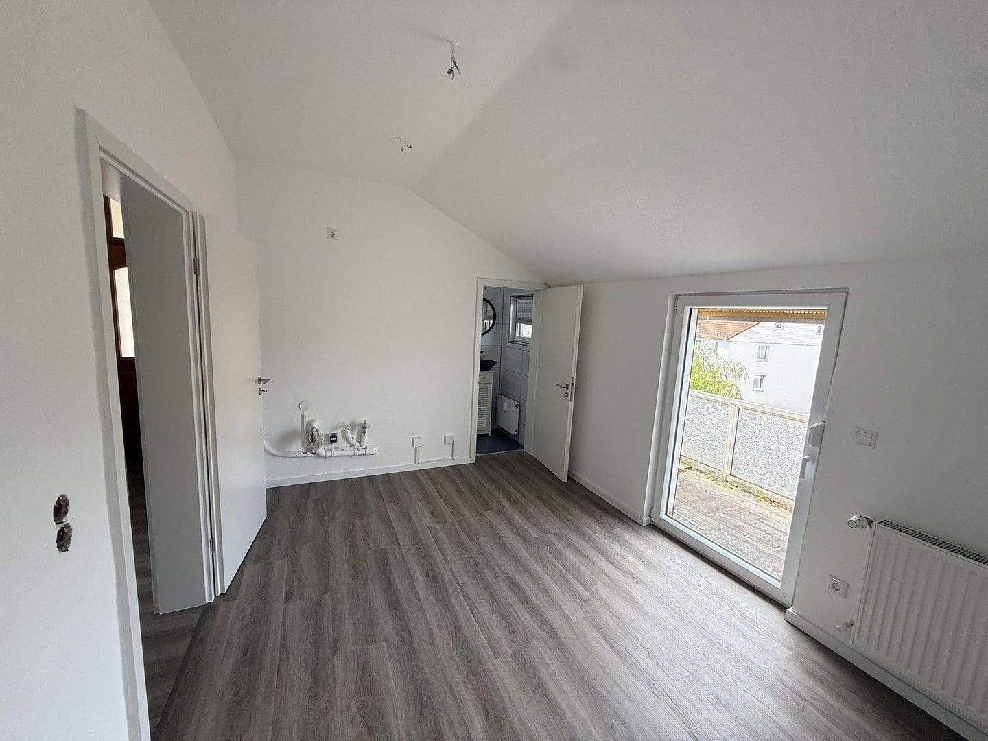 Pronájem bytu 3+1 75 m², Mittelstraße 33, Bad Nauheim, Hessen Pronájem bytu 3+1 75 m², Mittelstraße 33, Bad Nauheim, Hessen