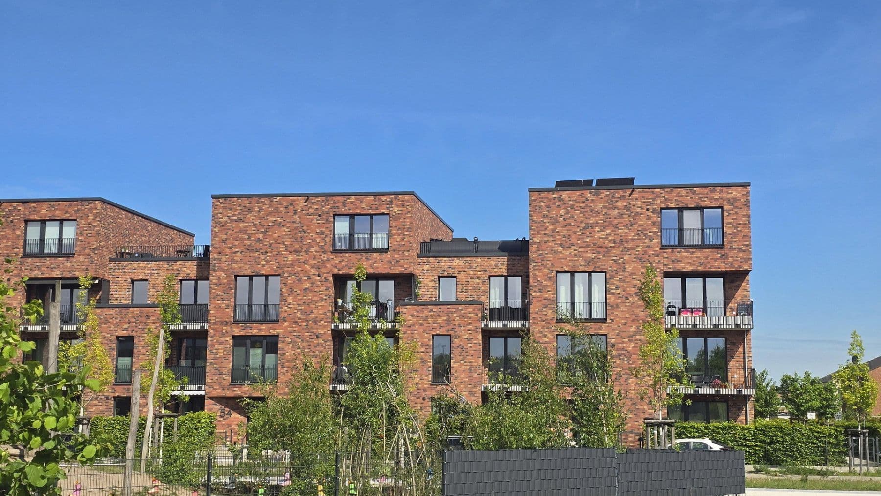 Pronájem bytu 3+1 116 m², Torfstecherweg 52, Hamburg, Hamburg Pronájem bytu 3+1 116 m², Torfstecherweg 52, Hamburg, Hamburg