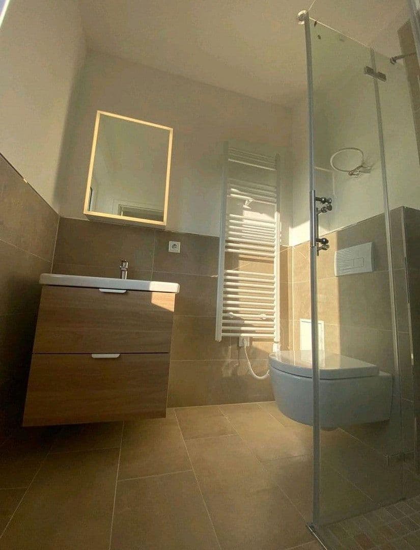 Prodej bytu 1+kk 39 m², Arnoldstrasse 17, Mülheim an der Ruhr, Severní Porýní-Vestfálsko Prodej bytu 1+kk 39 m², Arnoldstrasse 17, Mülheim an der Ruhr, Severní Porýní-Vestfálsko