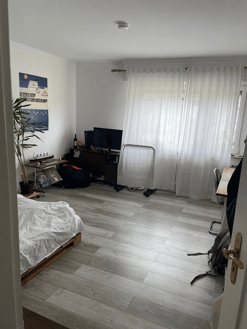 Pronájem bytu 3+1 84 m², Schillerstraße 12, Pforzheim, Bádensko-Württembersko Pronájem bytu 3+1 84 m², Schillerstraße 12, Pforzheim, Bádensko-Württembersko