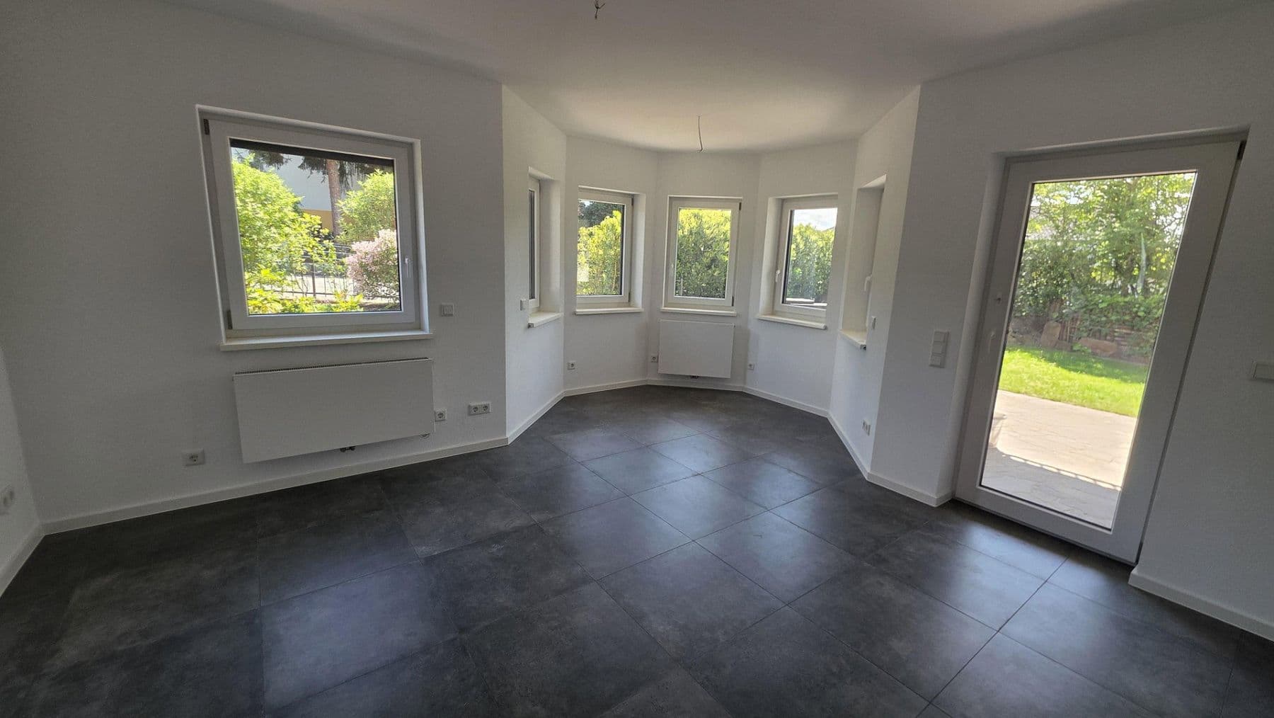 Pronájem bytu 2+1 97 m², Obernburg am Main, Bavorsko Pronájem bytu 2+1 97 m², Obernburg am Main, Bavorsko