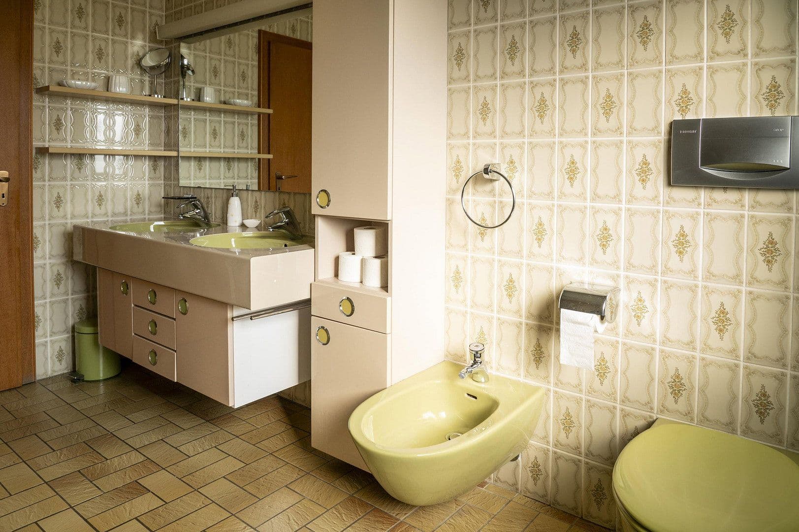 Prodej domu 246 m², pozemek 1.007 m², Römerberg, Porýní-Falc Prodej domu 246 m², pozemek 1.007 m², Römerberg, Porýní-Falc