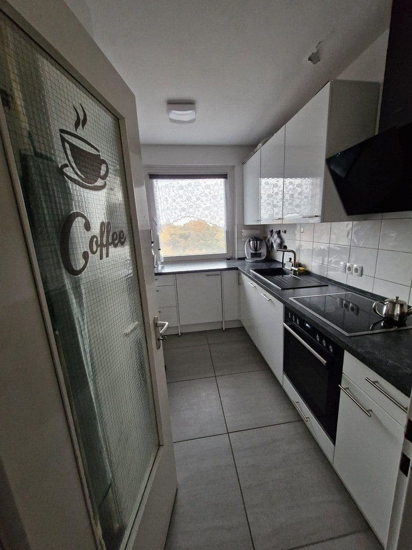 Prodej bytu 4+1 83 m², Geschwister-Scholl-Straße 15, Wiesbaden, Hessen Prodej bytu 4+1 83 m², Geschwister-Scholl-Straße 15, Wiesbaden, Hessen