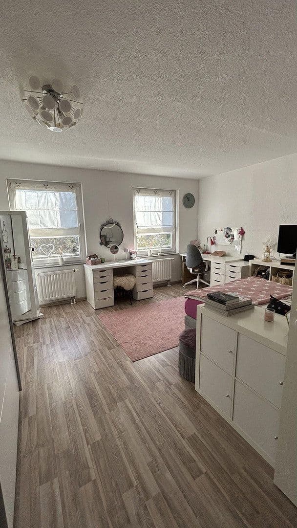 Prodej domu 133 m², pozemek 204 m², Düsseldorf, Severní Porýní-Vestfálsko Prodej domu 133 m², pozemek 204 m², Düsseldorf, Severní Porýní-Vestfálsko