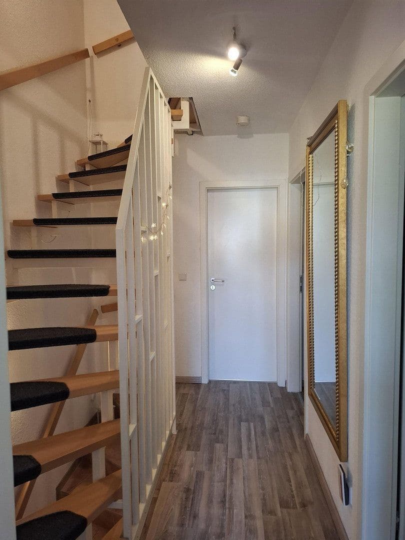 Prodej domu 133 m², pozemek 204 m², Düsseldorf, Severní Porýní-Vestfálsko Prodej domu 133 m², pozemek 204 m², Düsseldorf, Severní Porýní-Vestfálsko