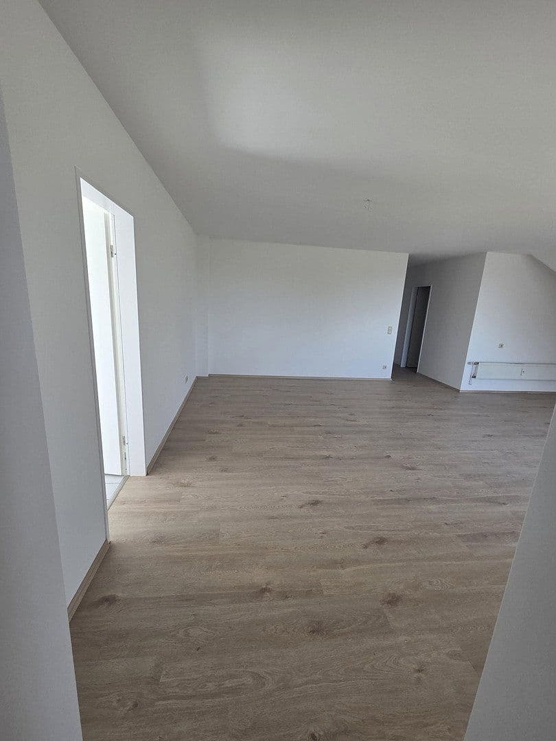 Pronájem bytu 2+1 69 m², Heiligenhaus, Severní Porýní-Vestfálsko Pronájem bytu 2+1 69 m², Heiligenhaus, Severní Porýní-Vestfálsko