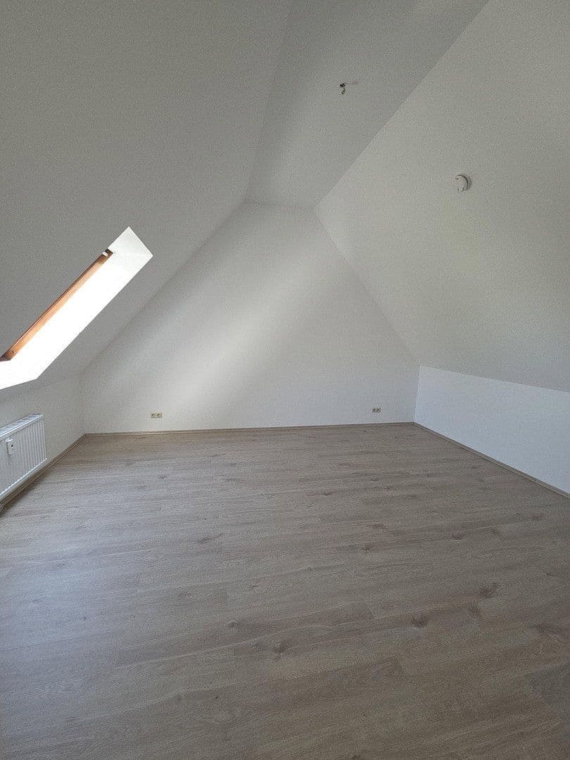 Pronájem bytu 2+1 69 m², Heiligenhaus, Severní Porýní-Vestfálsko Pronájem bytu 2+1 69 m², Heiligenhaus, Severní Porýní-Vestfálsko