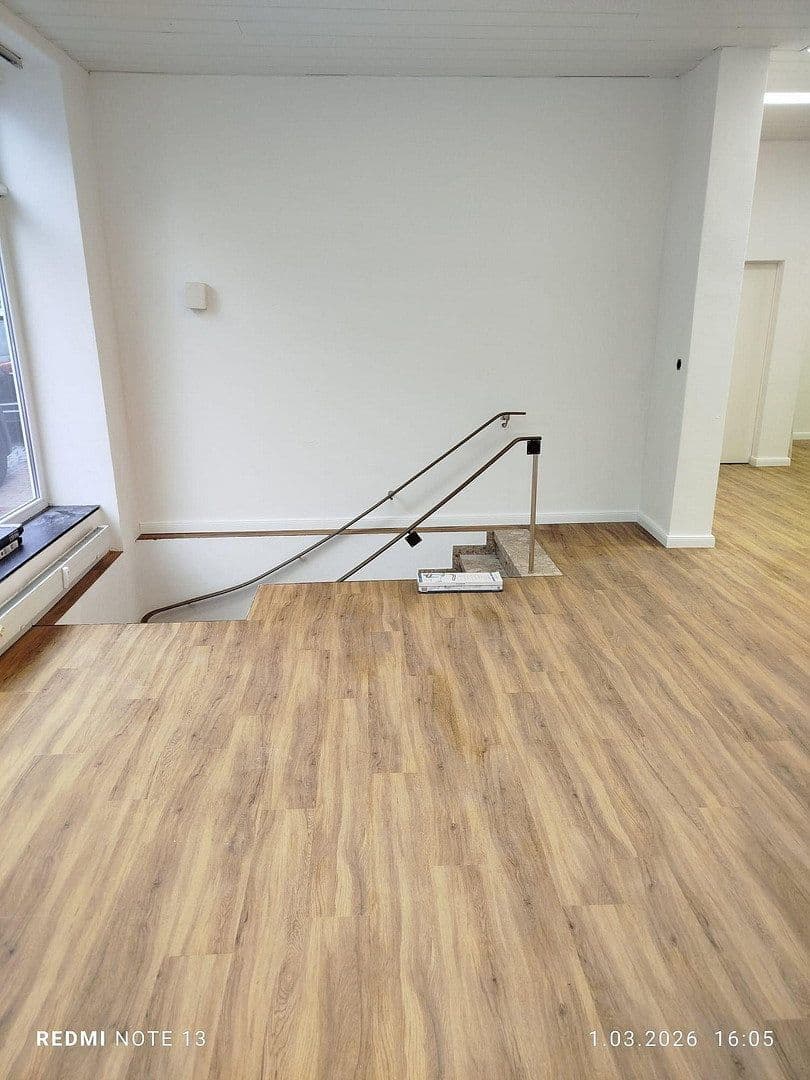 Pronájem nebytového prostoru 126 m², Bahnhofstr. 2, Bad Schwartau, Šlesvicko-Holštýnsko Pronájem nebytového prostoru 126 m², Bahnhofstr. 2, Bad Schwartau, Šlesvicko-Holštýnsko