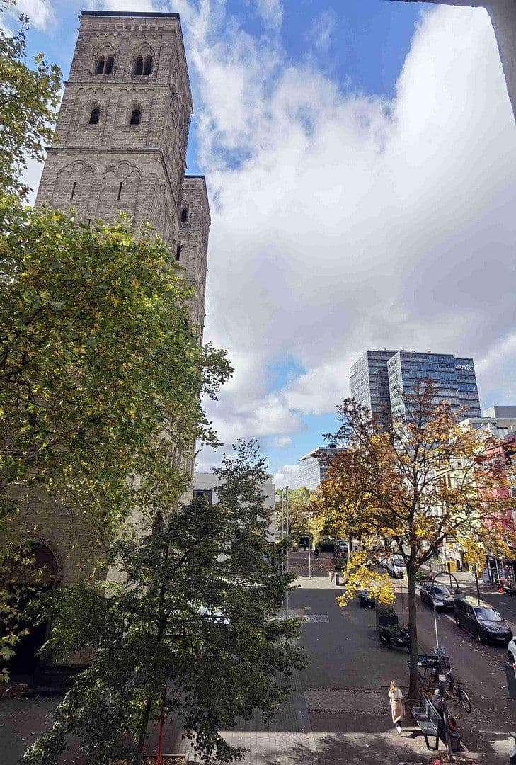 Pronájem bytu 2+1 35 m², Deutzer Freiheit 66a, Köln, Severní Porýní-Vestfálsko Pronájem bytu 2+1 35 m², Deutzer Freiheit 66a, Köln, Severní Porýní-Vestfálsko