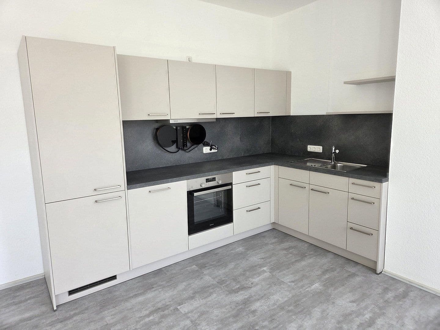 Pronájem bytu 3+1 82 m², Hintere Kreuzgasse 7, Coburg, Bavorsko Pronájem bytu 3+1 82 m², Hintere Kreuzgasse 7, Coburg, Bavorsko