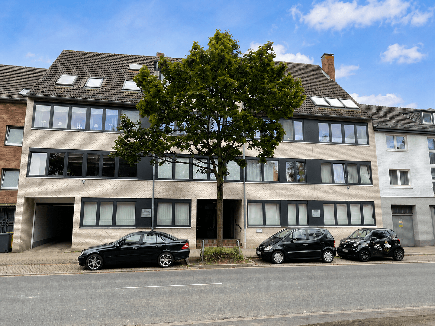 Prodej bytu 3+kk 104 m², Gladbacher Straße 47, Neuss, Severní Porýní-Vestfálsko Prodej bytu 3+kk 104 m², Gladbacher Straße 47, Neuss, Severní Porýní-Vestfálsko