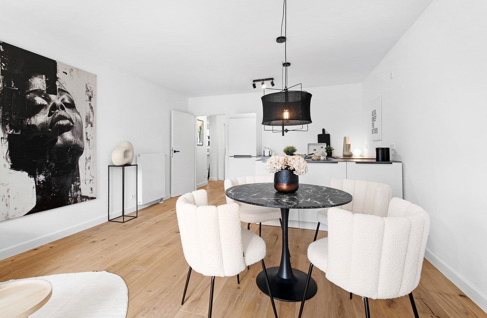 Prodej bytu 3+kk 104 m², Gladbacher Straße 47, Neuss, Severní Porýní-Vestfálsko Prodej bytu 3+kk 104 m², Gladbacher Straße 47, Neuss, Severní Porýní-Vestfálsko