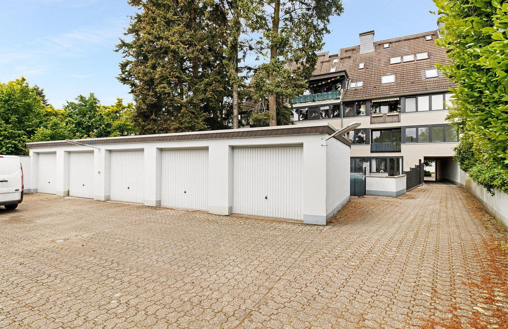 Prodej bytu 3+kk 104 m², Gladbacher Straße 47, Neuss, Severní Porýní-Vestfálsko Prodej bytu 3+kk 104 m², Gladbacher Straße 47, Neuss, Severní Porýní-Vestfálsko