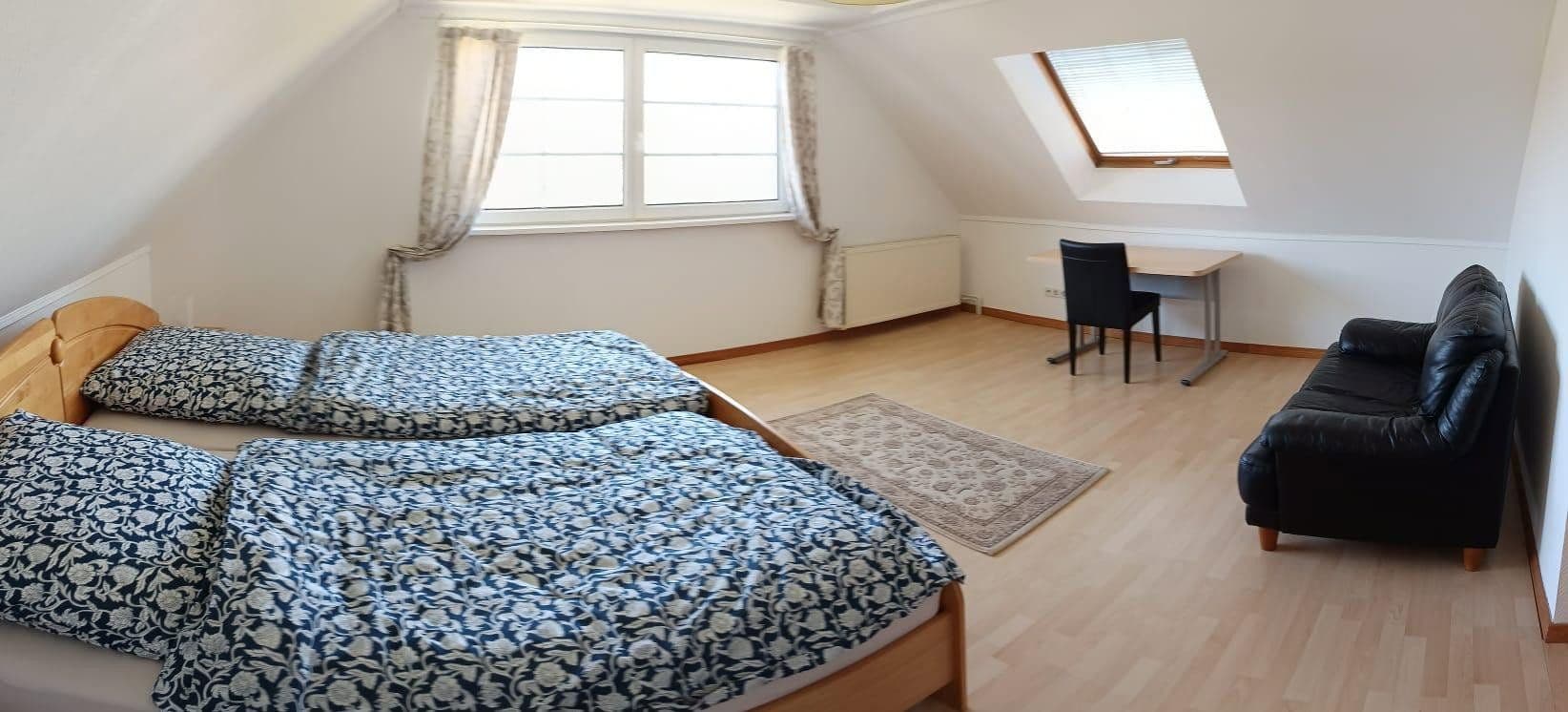 Pronájem bytu 3+1 109 m², Berlin, Berlín Pronájem bytu 3+1 109 m², Berlin, Berlín