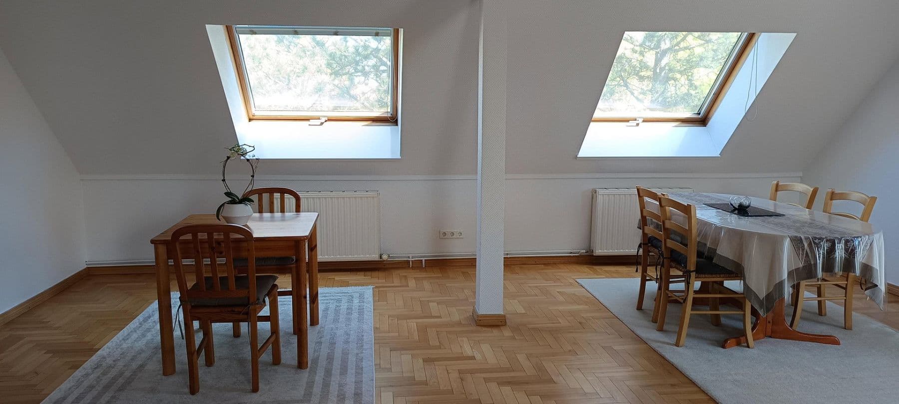 Pronájem bytu 3+1 109 m², Berlin, Berlín Pronájem bytu 3+1 109 m², Berlin, Berlín