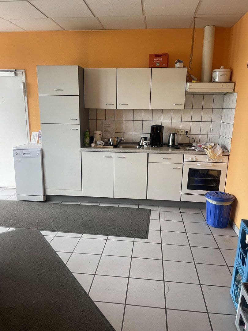 Pronájem nebytového prostoru 895 m², Dieselstraße 1, Dieburg, Hessen Pronájem nebytového prostoru 895 m², Dieselstraße 1, Dieburg, Hessen