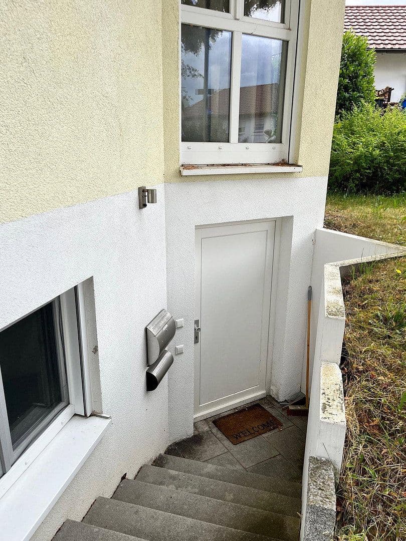 Pronájem bytu 2+1 41 m², Tonaustr. 26, Vöhringen, Bádensko-Württembersko Pronájem bytu 2+1 41 m², Tonaustr. 26, Vöhringen, Bádensko-Württembersko