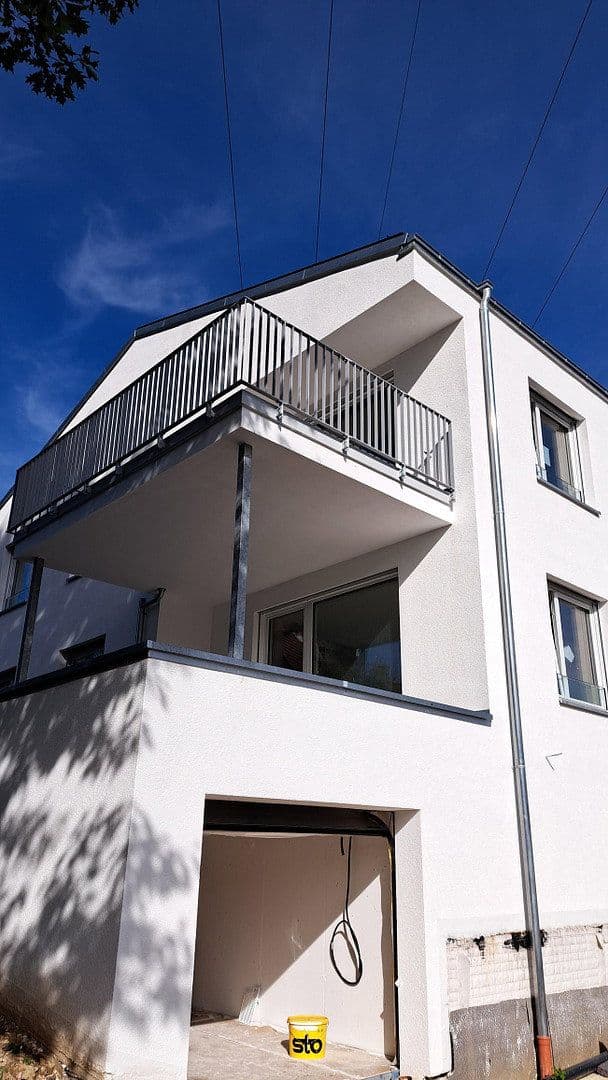 Pronájem bytu 4+1 133 m², Kirschenhain 2, Goldbach, Bavorsko Pronájem bytu 4+1 133 m², Kirschenhain 2, Goldbach, Bavorsko
