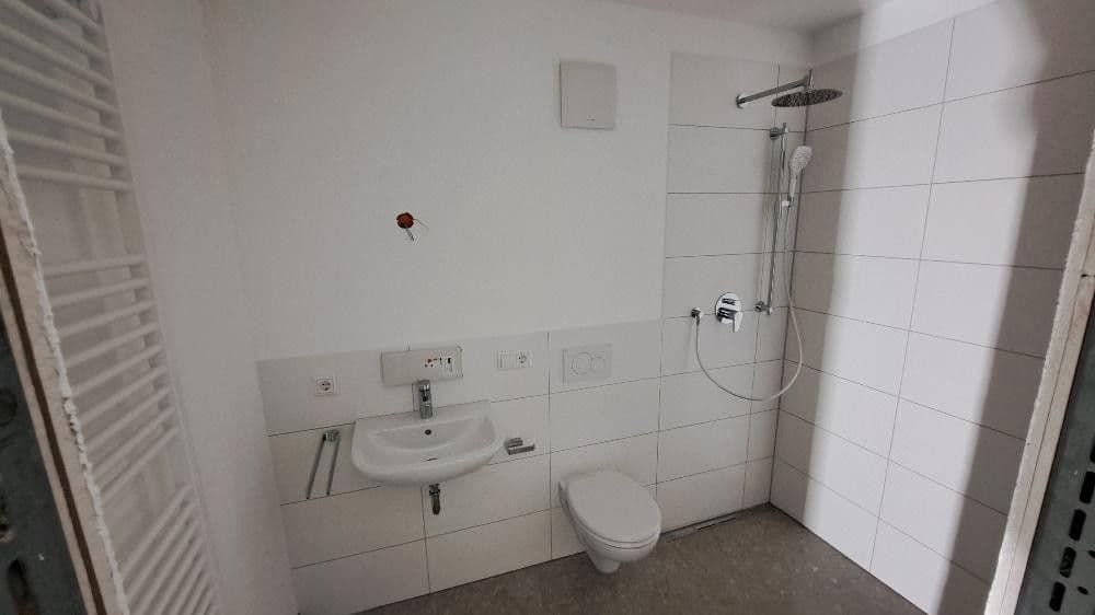 Pronájem bytu 4+1 133 m², Kirschenhain 2, Goldbach, Bavorsko Pronájem bytu 4+1 133 m², Kirschenhain 2, Goldbach, Bavorsko