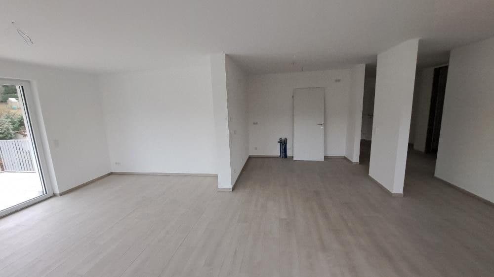 Pronájem bytu 4+1 133 m², Kirschenhain 2, Goldbach, Bavorsko Pronájem bytu 4+1 133 m², Kirschenhain 2, Goldbach, Bavorsko