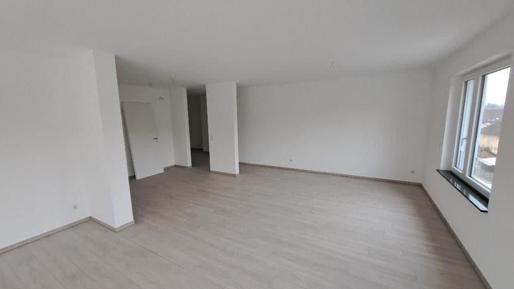 Pronájem bytu 4+1 133 m², Kirschenhain 2, Goldbach, Bavorsko Pronájem bytu 4+1 133 m², Kirschenhain 2, Goldbach, Bavorsko