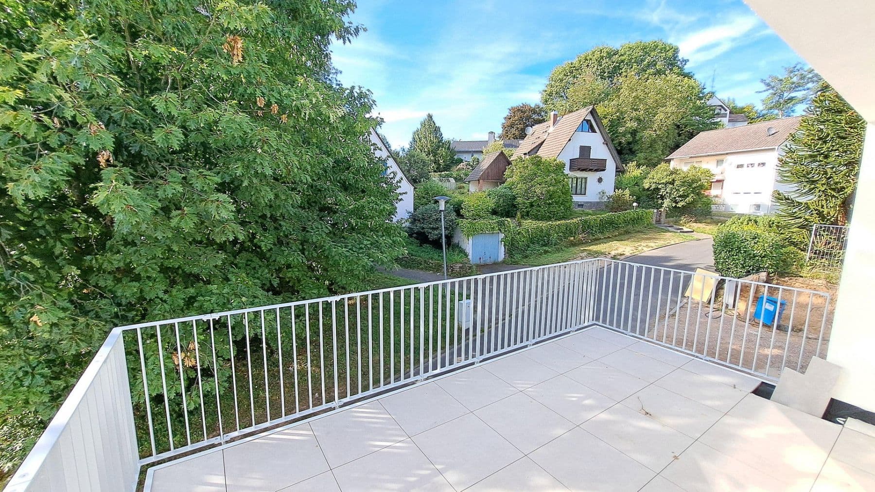 Pronájem bytu 4+1 133 m², Kirschenhain 2, Goldbach, Bavorsko Pronájem bytu 4+1 133 m², Kirschenhain 2, Goldbach, Bavorsko