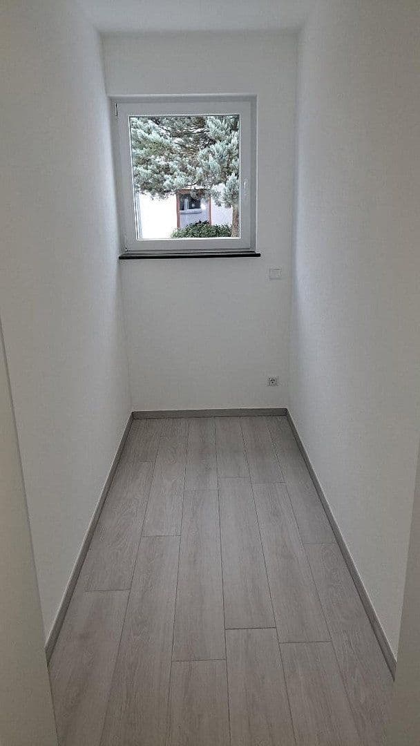 Pronájem bytu 4+1 133 m², Kirschenhain 2, Goldbach, Bavorsko Pronájem bytu 4+1 133 m², Kirschenhain 2, Goldbach, Bavorsko