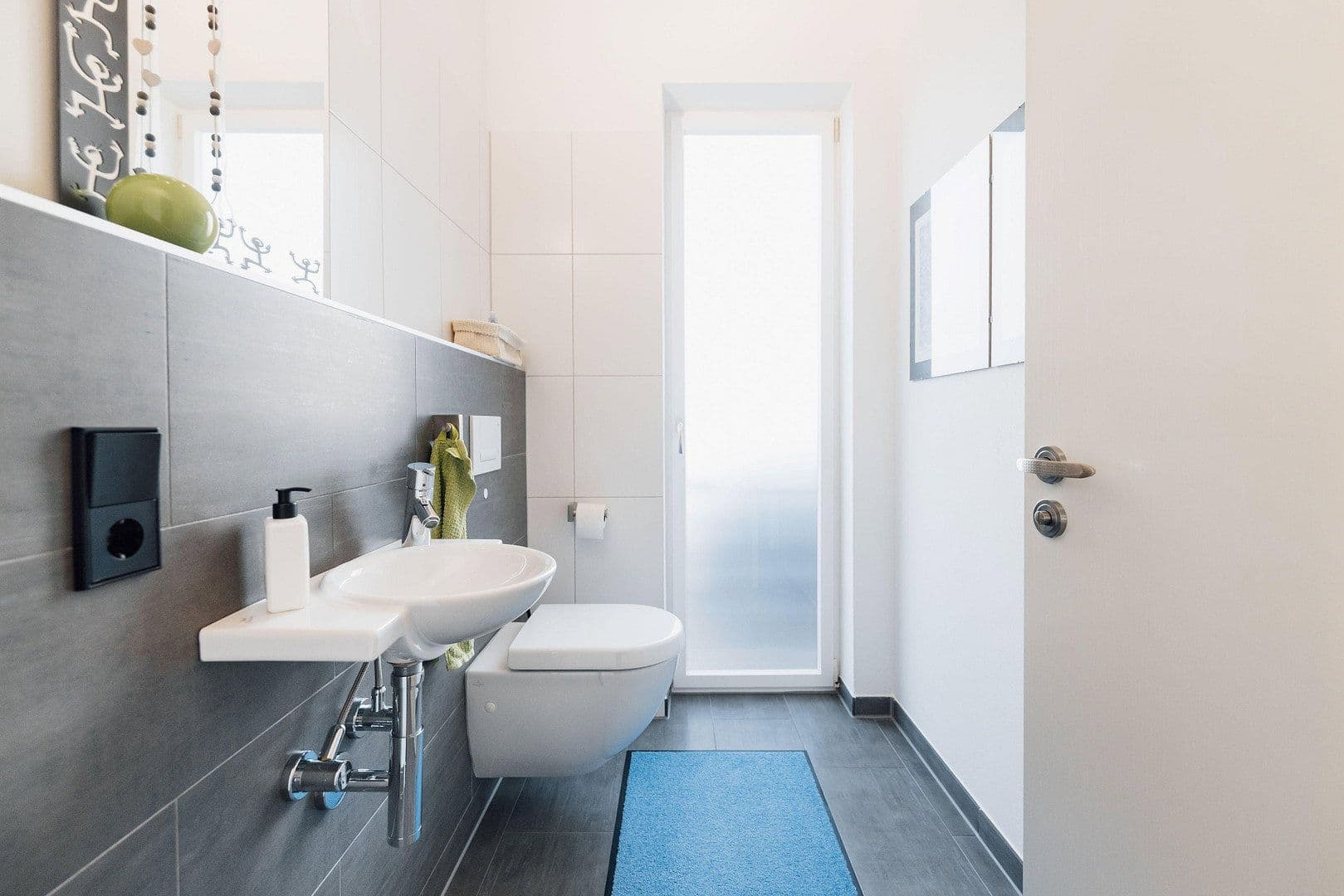 Prodej domu 173 m², pozemek 978 m², Ellwangen (Jagst), Bádensko-Württembersko Prodej domu 173 m², pozemek 978 m², Ellwangen (Jagst), Bádensko-Württembersko