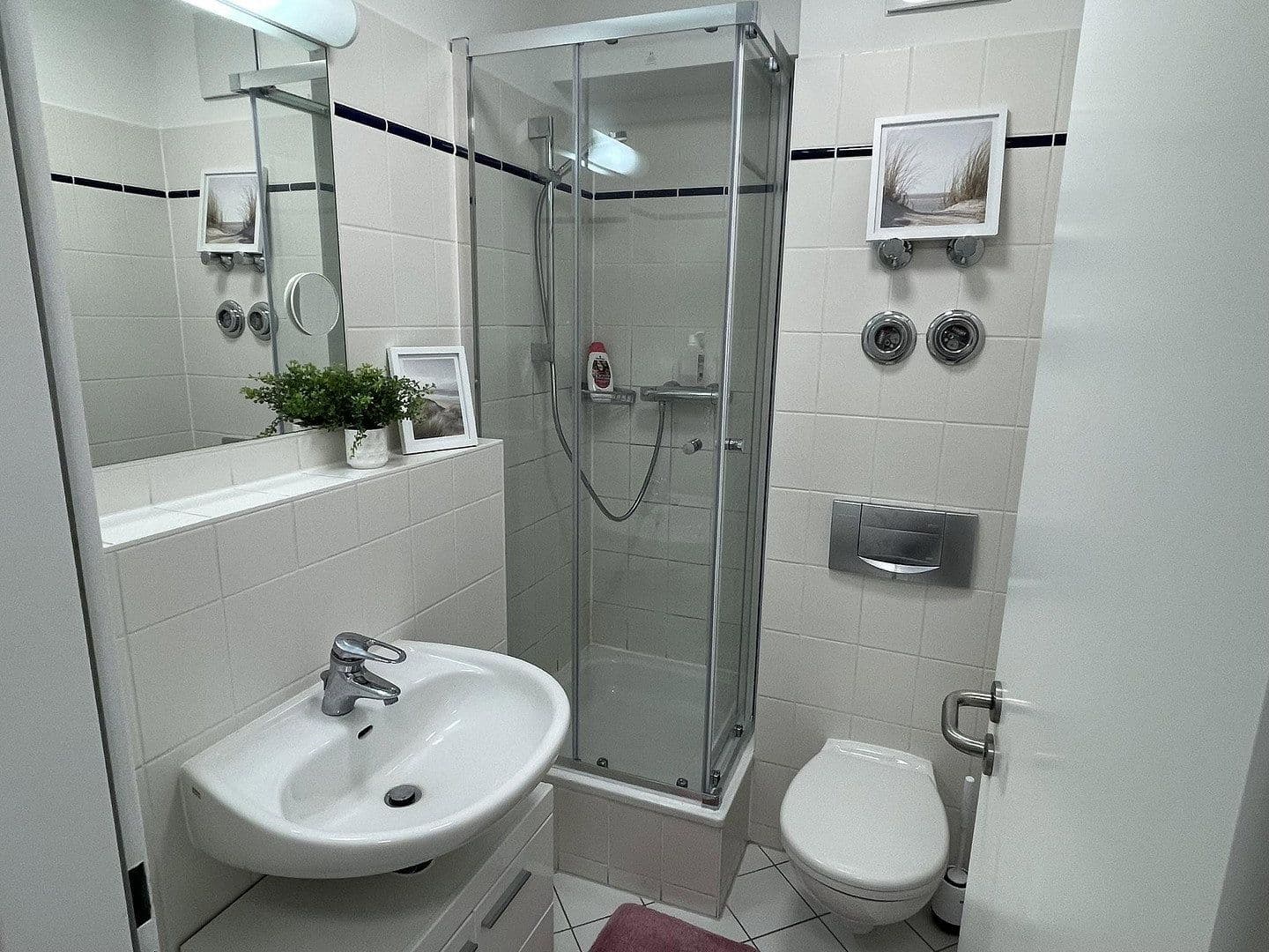 Pronájem bytu 3+1 71 m², Kleine Alexanderstraße 7, Berlin, Berlín Pronájem bytu 3+1 71 m², Kleine Alexanderstraße 7, Berlin, Berlín