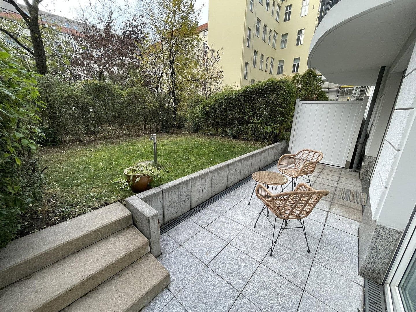 Pronájem bytu 3+1 71 m², Kleine Alexanderstraße 7, Berlin, Berlín Pronájem bytu 3+1 71 m², Kleine Alexanderstraße 7, Berlin, Berlín