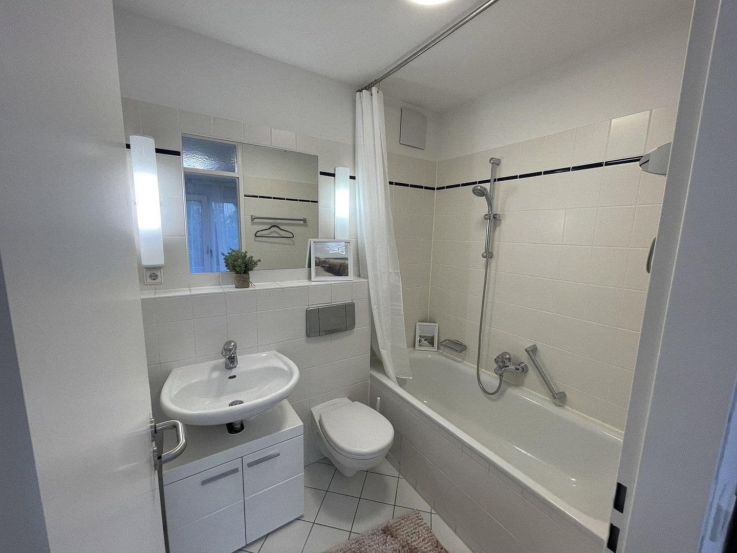 Pronájem bytu 3+1 71 m², Kleine Alexanderstraße 7, Berlin, Berlín Pronájem bytu 3+1 71 m², Kleine Alexanderstraße 7, Berlin, Berlín