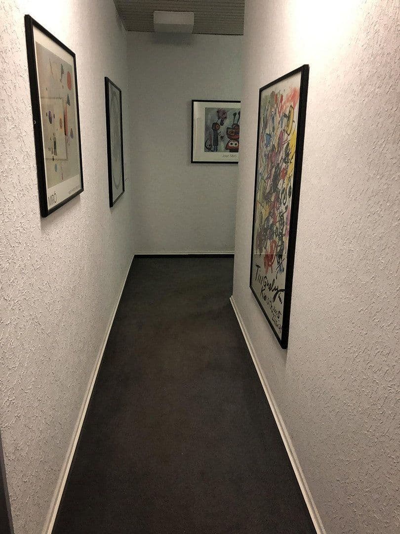 Pronájem kanceláře 55 m², Göppingen, Bádensko-Württembersko Pronájem kanceláře 55 m², Göppingen, Bádensko-Württembersko