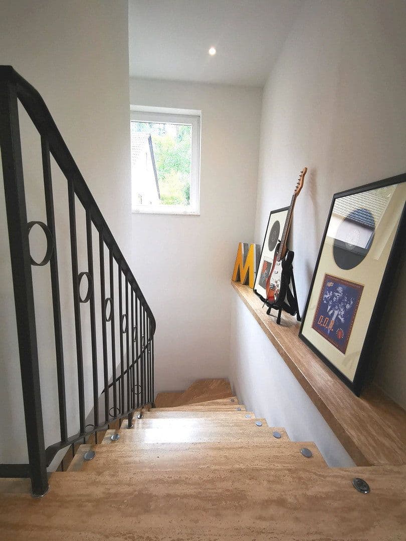 Pronájem bytu 3+kk 114 m², Oppenheim, Porýní-Falc Pronájem bytu 3+kk 114 m², Oppenheim, Porýní-Falc