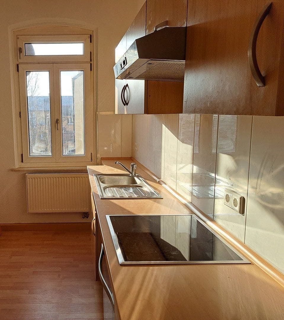 Pronájem bytu 3+1 73 m², Erlanger Str. 22, Fürth, Bavorsko Pronájem bytu 3+1 73 m², Erlanger Str. 22, Fürth, Bavorsko