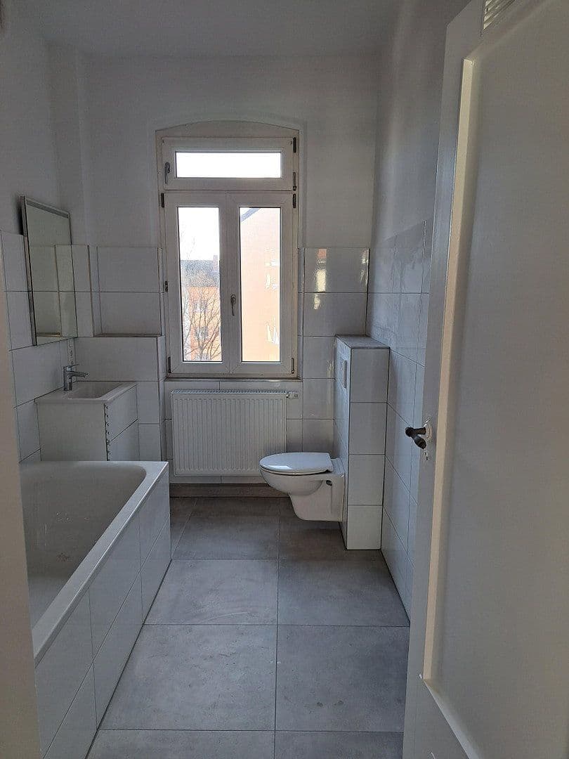 Pronájem bytu 3+1 73 m², Erlanger Str. 22, Fürth, Bavorsko Pronájem bytu 3+1 73 m², Erlanger Str. 22, Fürth, Bavorsko