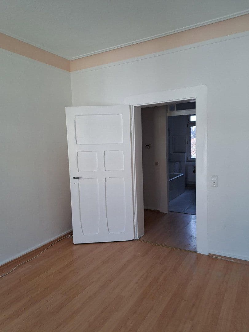 Pronájem bytu 3+1 73 m², Erlanger Str. 22, Fürth, Bavorsko Pronájem bytu 3+1 73 m², Erlanger Str. 22, Fürth, Bavorsko