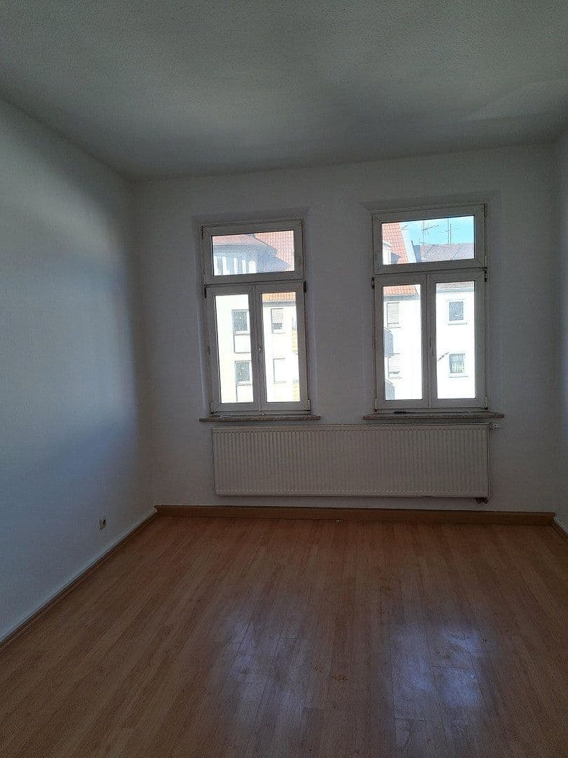 Pronájem bytu 3+1 73 m², Erlanger Str. 22, Fürth, Bavorsko Pronájem bytu 3+1 73 m², Erlanger Str. 22, Fürth, Bavorsko