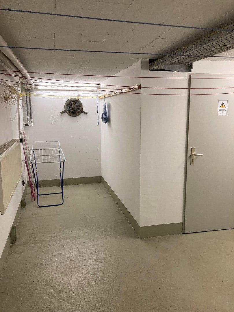 Pronájem bytu 3+1 71 m², Kurt Schneider Str. 22, Chemnitz, Sasko Pronájem bytu 3+1 71 m², Kurt Schneider Str. 22, Chemnitz, Sasko