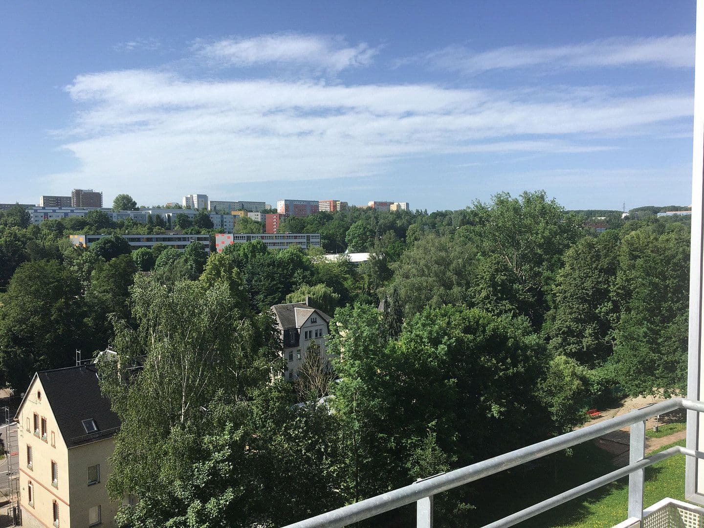 Pronájem bytu 3+1 71 m², Kurt Schneider Str. 22, Chemnitz, Sasko Pronájem bytu 3+1 71 m², Kurt Schneider Str. 22, Chemnitz, Sasko