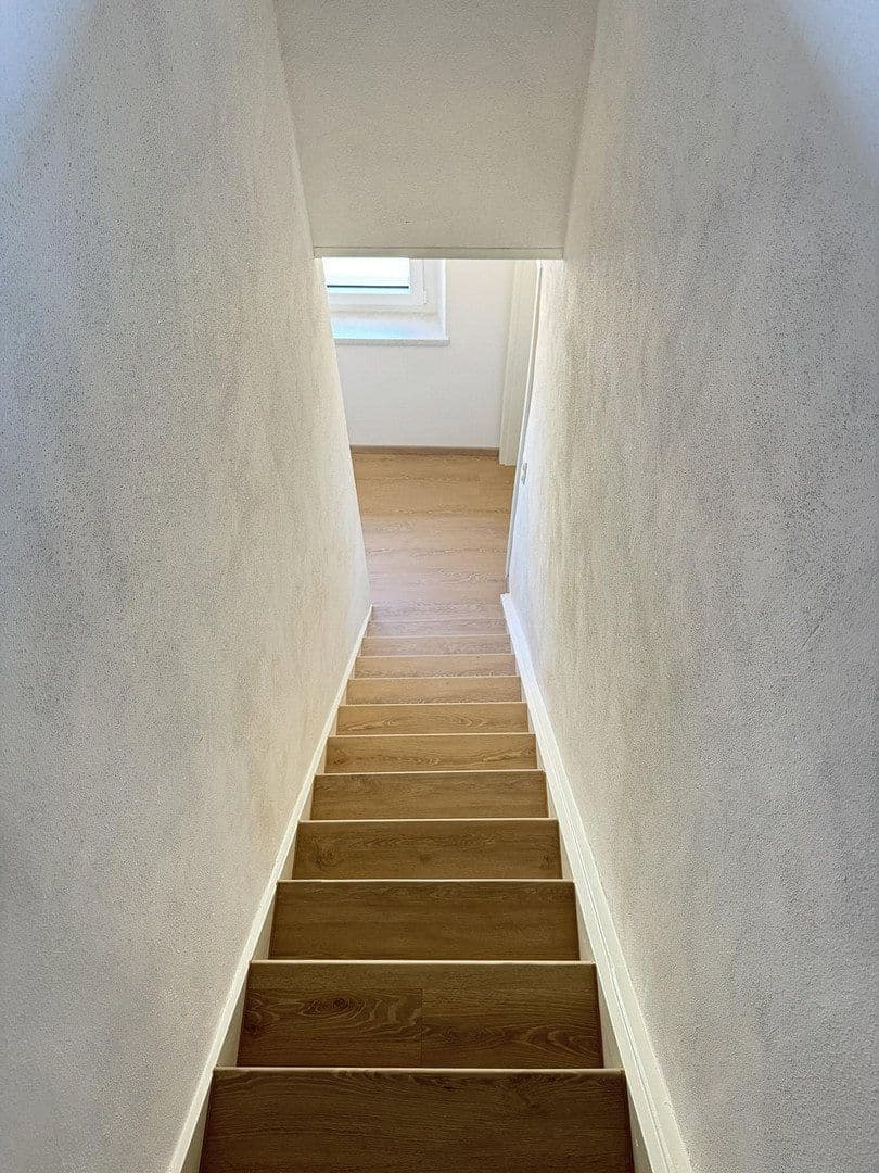 Prodej domu 180 m², pozemek 357 m², Bechhofen, Bavorsko Prodej domu 180 m², pozemek 357 m², Bechhofen, Bavorsko
