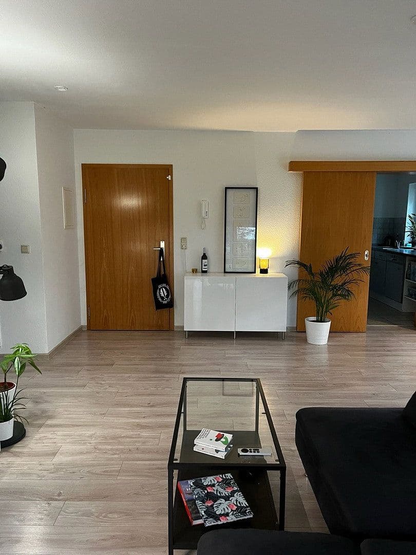 Pronájem bytu 2+1 60 m², Feldstr. 1c, Gerstungen, Durynsko Pronájem bytu 2+1 60 m², Feldstr. 1c, Gerstungen, Durynsko