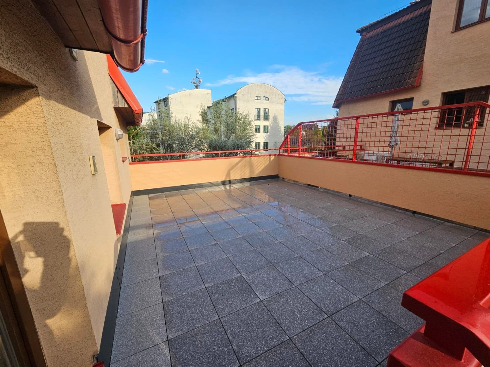 Pronájem bytu 2+kk 52 m², nám. Svobody, Úvaly, Středočeský kraj Pronájem bytu 2+kk 52 m², nám. Svobody, Úvaly, Středočeský kraj