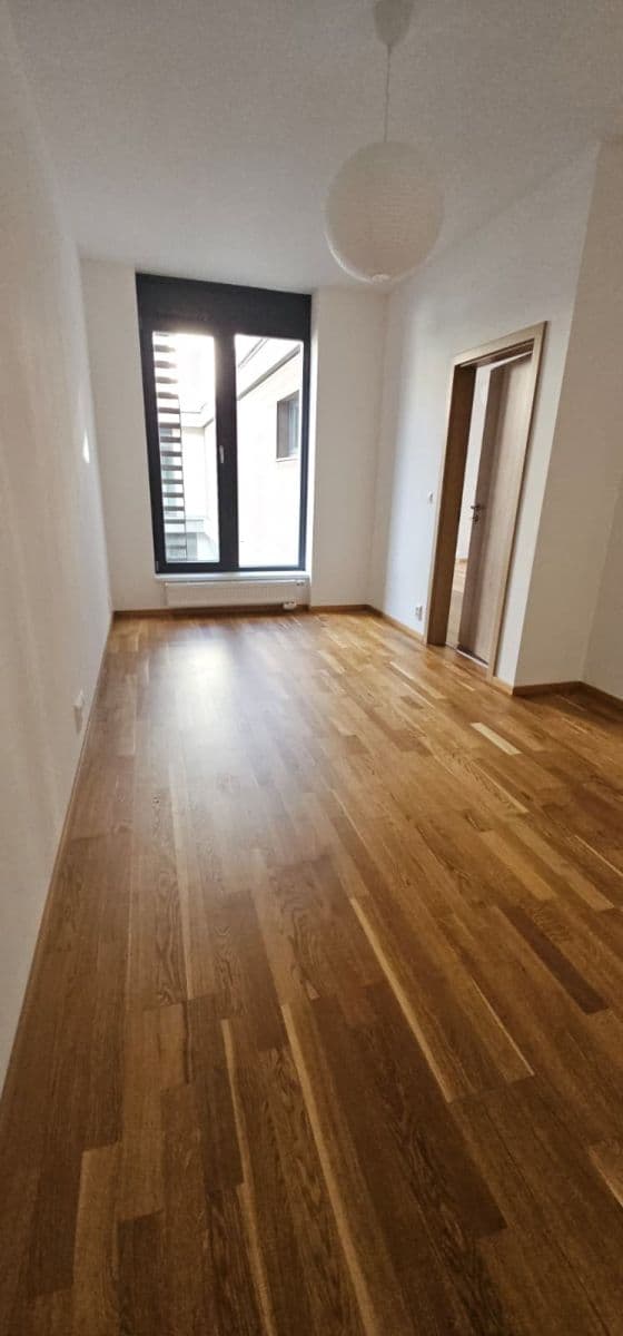 Pronájem bytu 2+kk 63 m², Žitenická, Praha, Praha Pronájem bytu 2+kk 63 m², Žitenická, Praha, Praha