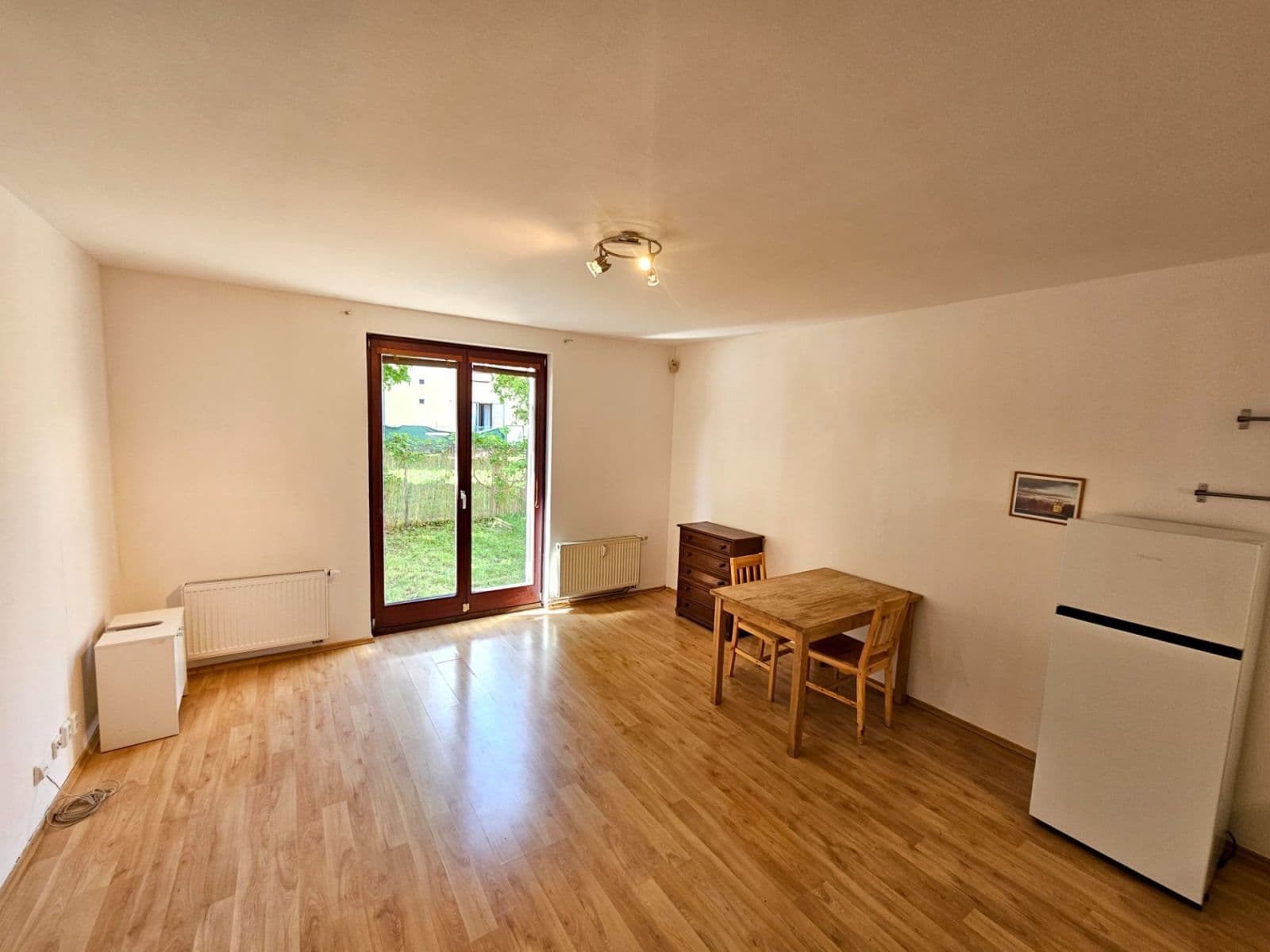 Pronájem bytu 1+kk 30 m², Za Mlýnem, Hostivice, Středočeský kraj Pronájem bytu 1+kk 30 m², Za Mlýnem, Hostivice, Středočeský kraj